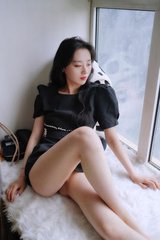 她的夜场景untrimmed